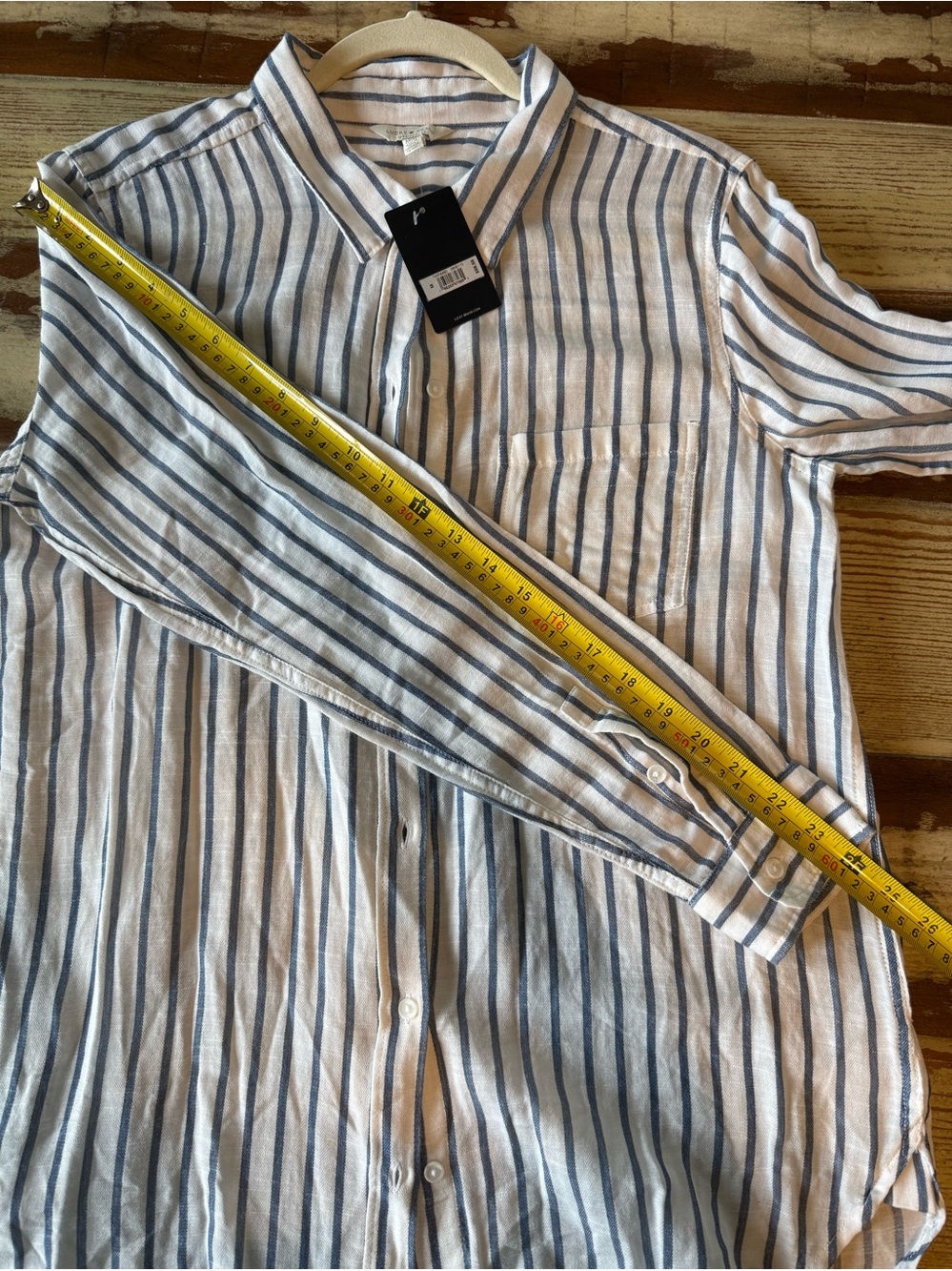 Lucky Brand Women’s White and Blue Vertical Stripe Button-Down Shirt Size M - Picture 10 of 13